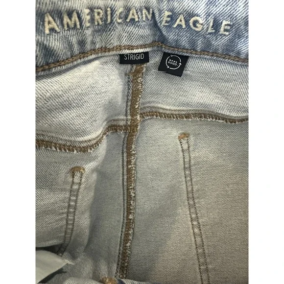 American Eagle AE Strigid Mom Jean Light Wash Blue Denim Women's Plus Size 18 - Picture 5 of 11